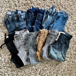 Lot of 12 pairs boys 3T jeans/pants